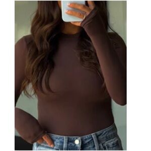 Talulah Aligned Long Sleeve | Chocolate - S